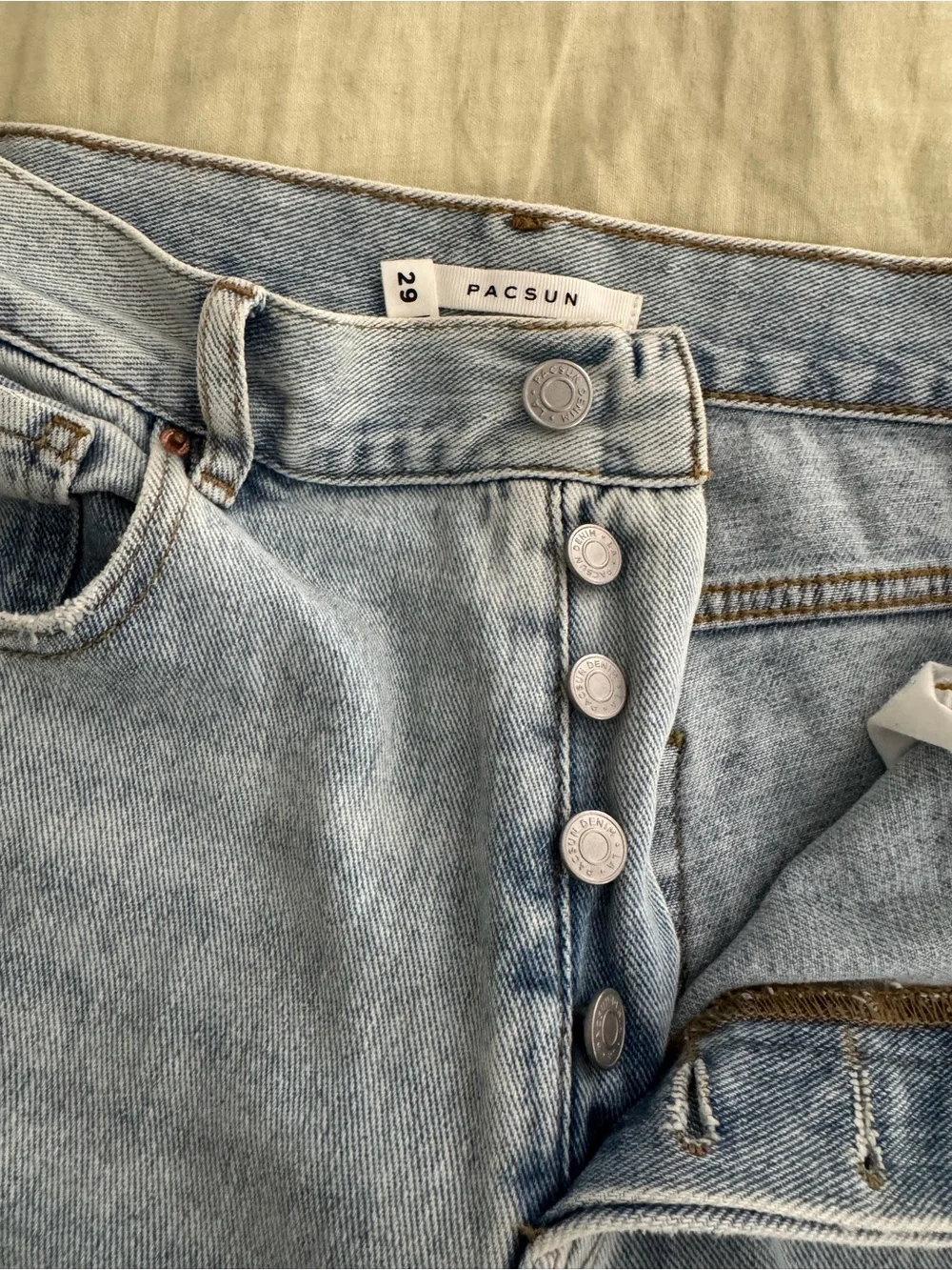 PacSun Light Wash Ripped Boyfriend Jeans